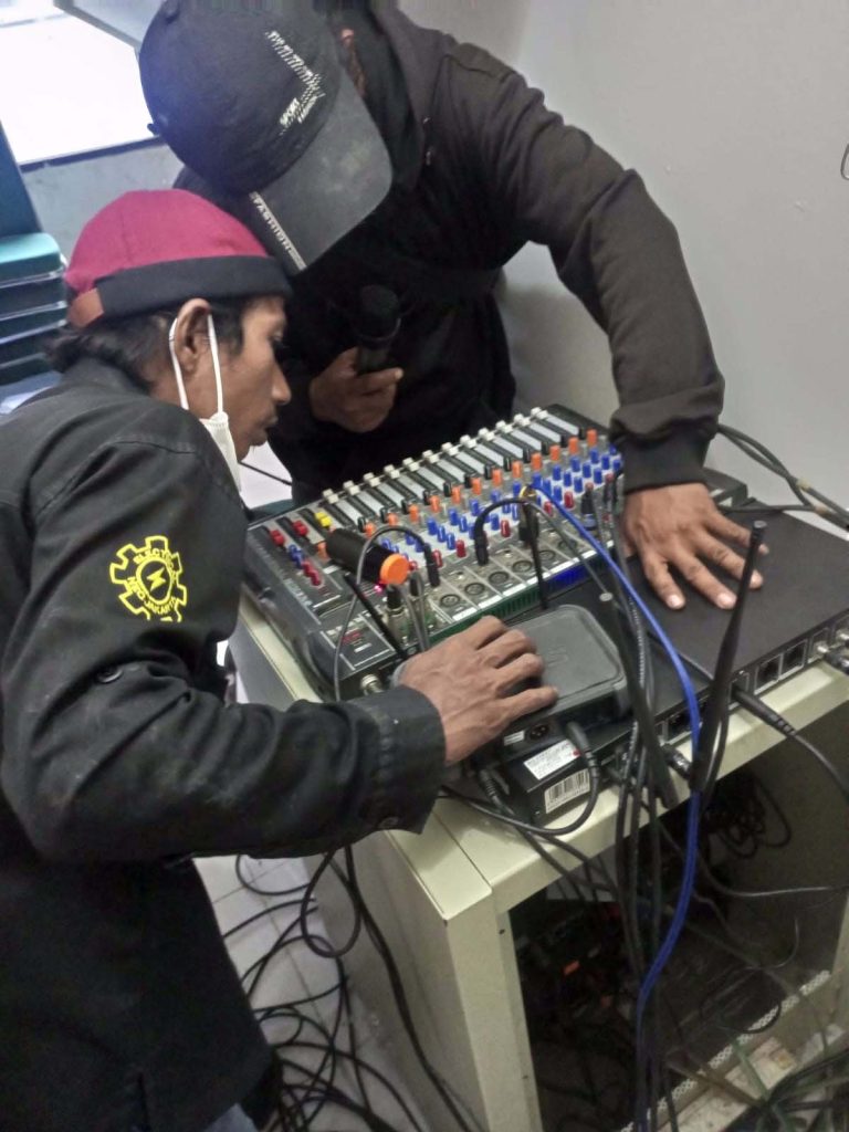 PEMELIHARAAN SOUND SYSTEM